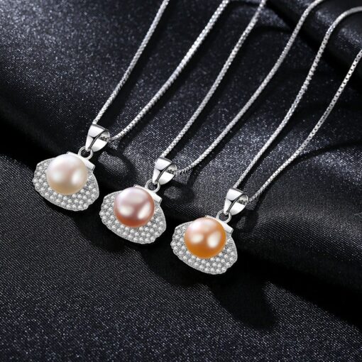 Wholesale Necklaces Brand Lucky Luxury White Gold 3