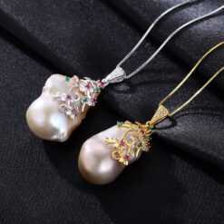 Wholesale Necklaces Freshwater Pearl Pendant Necklace With 3