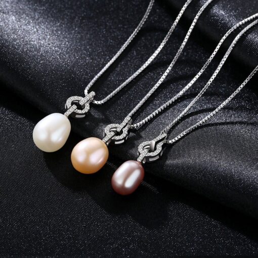 Wholesale Necklaces Hot Design 3 Colors for Women 3
