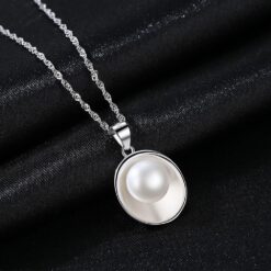 Wholesale Necklaces Round Shell Design S925 Natural 3