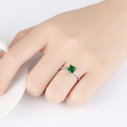 Wholesale 925 Sterling Silver Emerald Engagement Rings 2