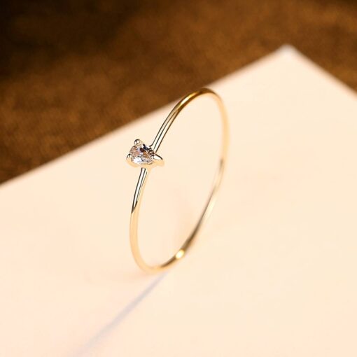 Classical Single White Stone 14K Gold Ring 2