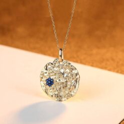 Vintage 14k Gold Necklace with Sapphire Stone 3